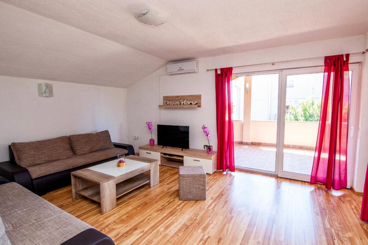 Villa Anita Pula Extérieur photo