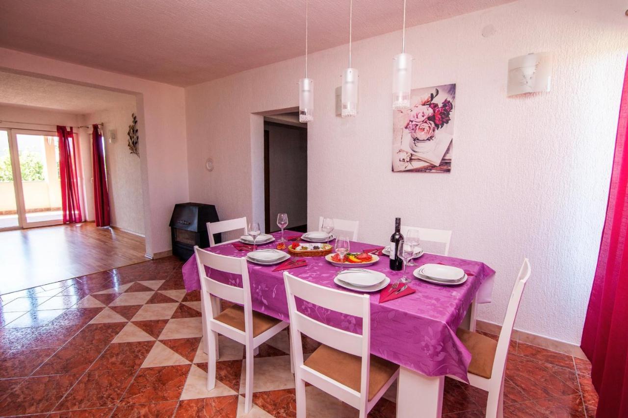 Villa Anita Pula Extérieur photo